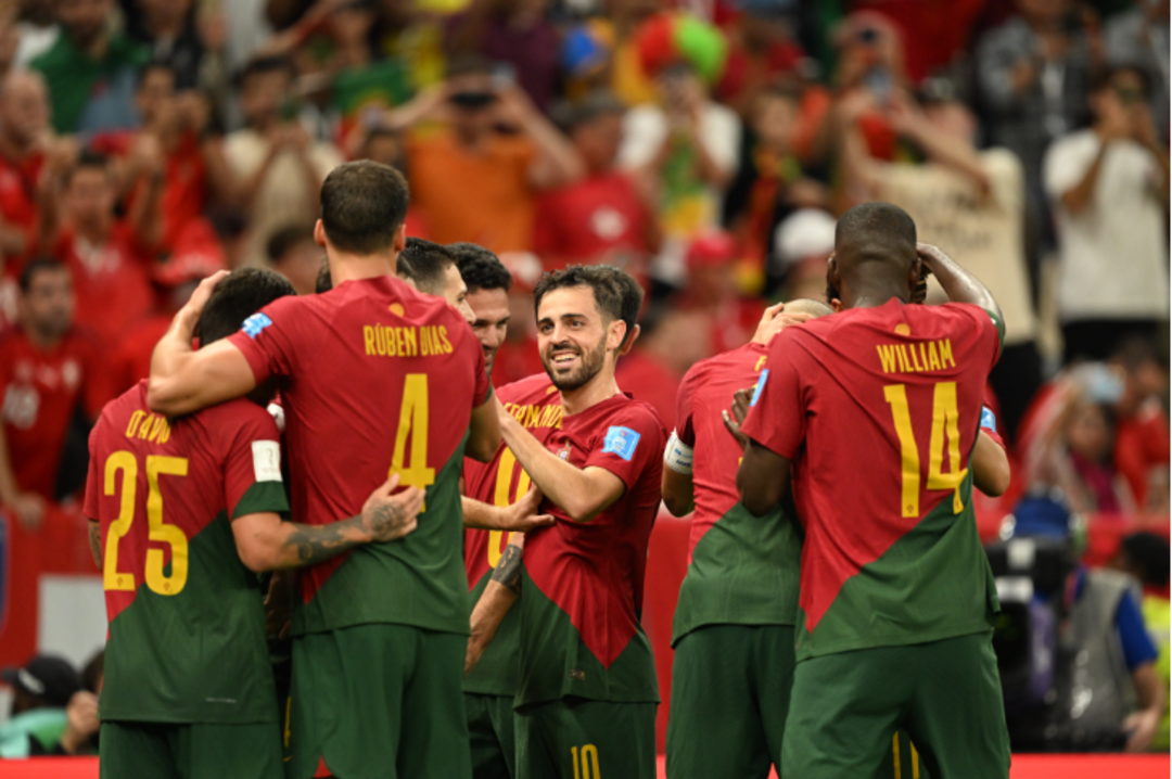 两队都用实 两队都用实