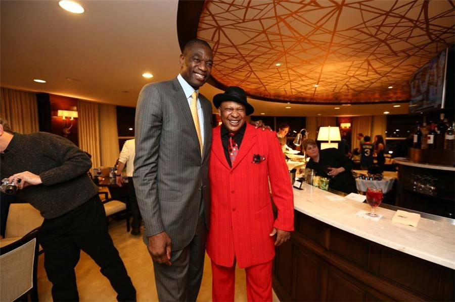 8分之遥 8分之遥