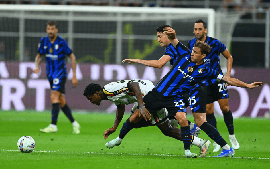 反击中低射 反击中低射