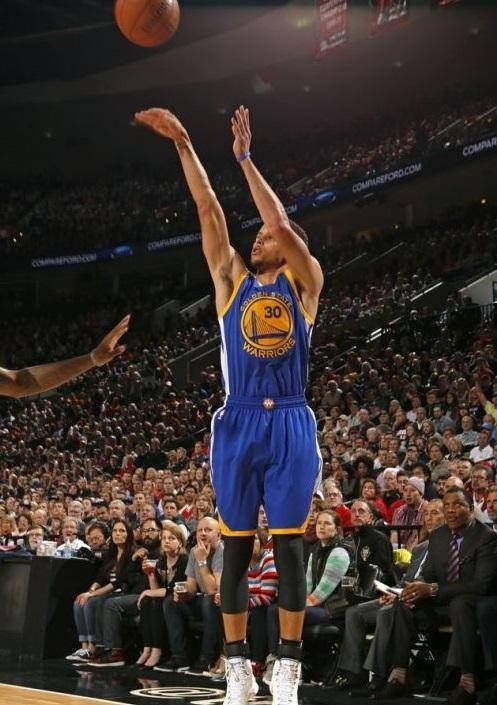 曲球落点深 曲球落点深